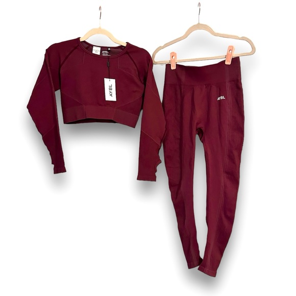 NWT Set - AYBL Reflex Seamless Leggings & Crop Top Matching Set - Plum - Picture 3 of 8